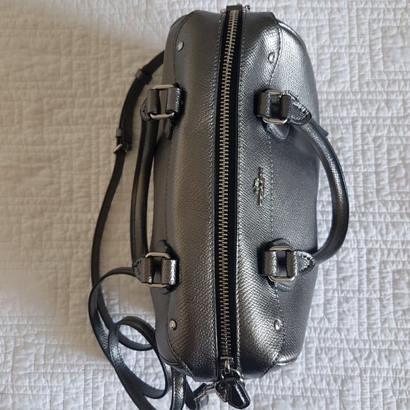 Authentic Coach Coated  Bag - Picture 4 of 12